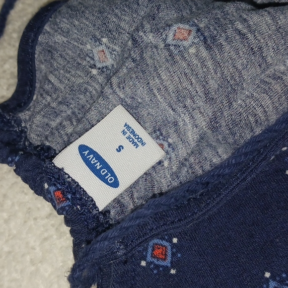 Old Navy Tank Top - Picture 4 of 5